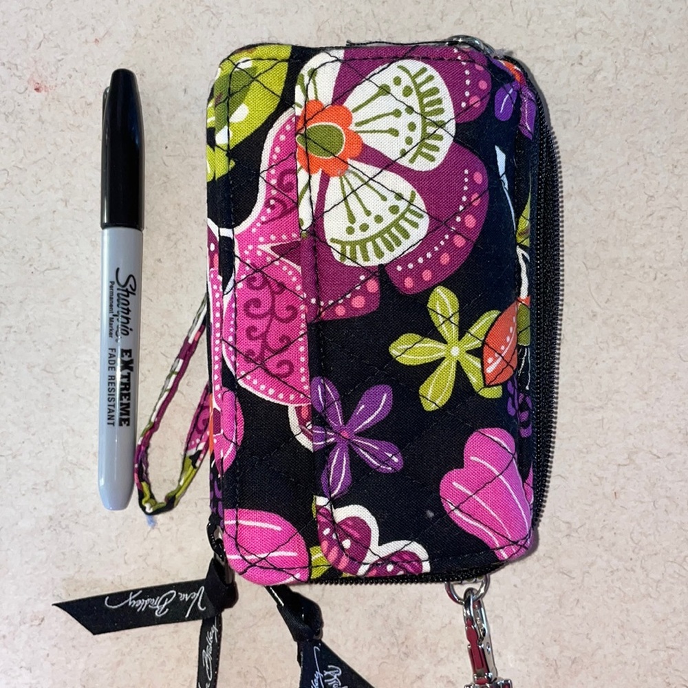 Vera Bradley wristlet, never used